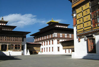 Dragon kingdom Bhutan Trek